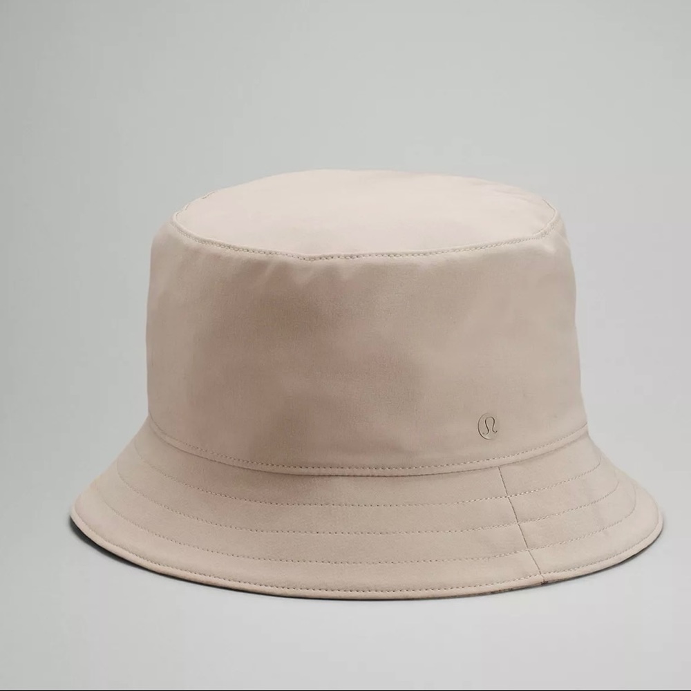 Lululemon reversible bucket hat